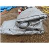 Image 3 : insulated tarp