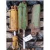 Image 1 : lot of three hydraulic rams