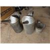 Image 1 : 3 tin oil jugs