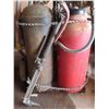 Image 5 : welding torches and tanks
