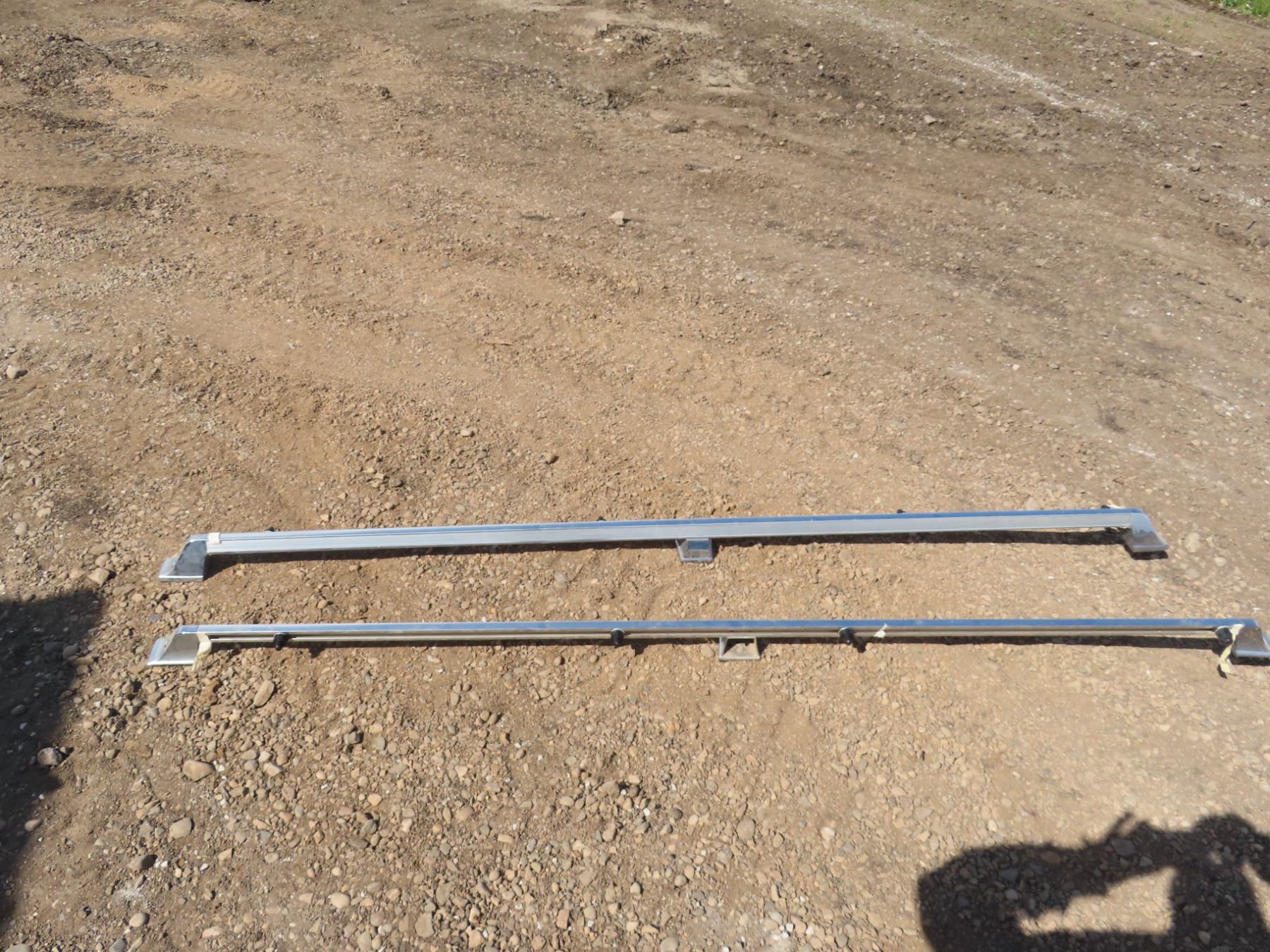 8' ford bed rails - Schmalz Auctions