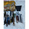 Image 2 : Roll of wrenches/random tools