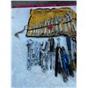 Image 3 : Roll of wrenches/random tools