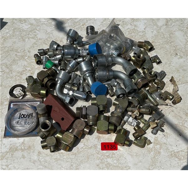 Box of hydraulic & brass fittings