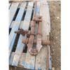 Image 2 : antique leg vise