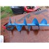 Image 2 : hand powered ice auger