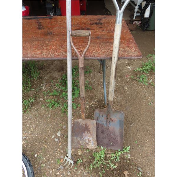 2 shovels and claw