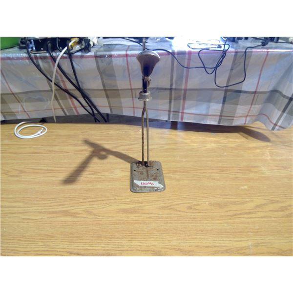 Cork press for wine/beer