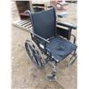 Image 3 : wheel chair