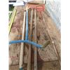 Image 3 : rake , garden claw , handles