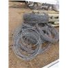 Image 1 : large lot of barbed wire