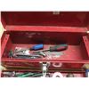 Image 5 : toolbox with tools