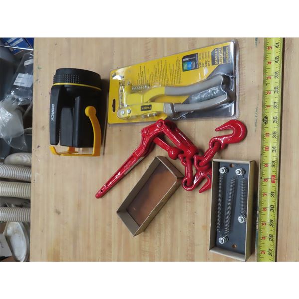 chain binder , rivet gun , selective resistor