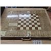 Image 1 : gameboard / table great condition
