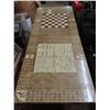 Image 2 : gameboard / table great condition