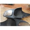 Image 3 : tow mirrors