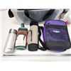 Image 2 : Assorted items - Carrying bags, lunch bag, thermos'