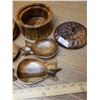 Image 4 : Vintage wood serving dish with lid, bowl and pineapple shaped serving dishes