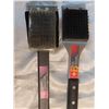 Image 2 : Wire BBQ Brushes