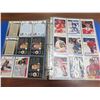 Image 3 : Hockey card binder