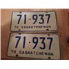 Image 1 : 1976 Passenger license plates 71-937 pair