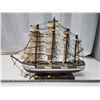 Image 1 : Large model wooden sailing ship, front mast needs repair