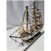 Image 2 : Large model wooden sailing ship, front mast needs repair