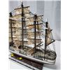 Image 6 : Large model wooden sailing ship, front mast needs repair