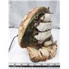 Image 5 : Seashell sail ship lamp, works - 8"H