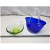 Image 1 : Blown glass décor items - cobalt blue purse & Green bowl