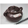Image 2 : Dark brown bean pot - no chips or visible cracks - Stamped, Redcliff Alberta potteries