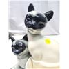 Image 3 : Porcelain Cat lamp and planter/container - works - 11"H