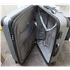 Image 2 : WENGER suitcase