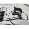 Image 5 : Cordless grease gun, c/w batt charger and batteries