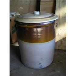 12 Gal. McDade Crock