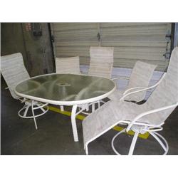 Patio Table w/chairs