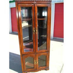 Glass front lighted display cabinet