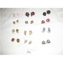 12 vintage pairs of earings