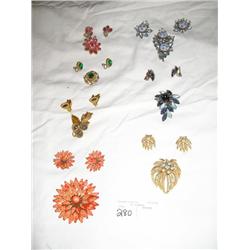 Brooche and earing sets