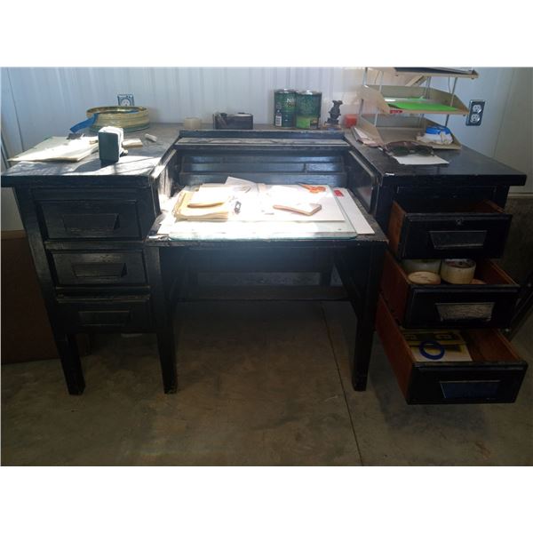 Office Desk 55L x 32D x 31T