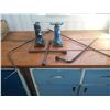 Image 1 : Small Socket Set Set Of Heavy Duty Jacks With Collapsible Handles