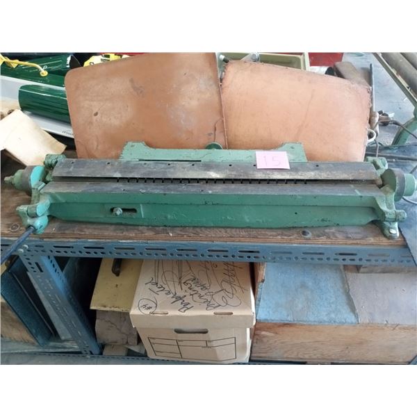 Bench Mounted Metal Bending Tool