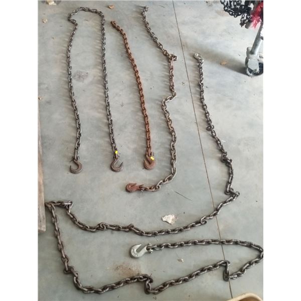 Assortment Of Heavy Duty Lifting Chains