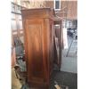Image 2 : Antique Wardrobe - No Nails - Needs Repair