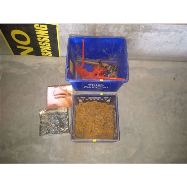 Chains & Pulley Collection