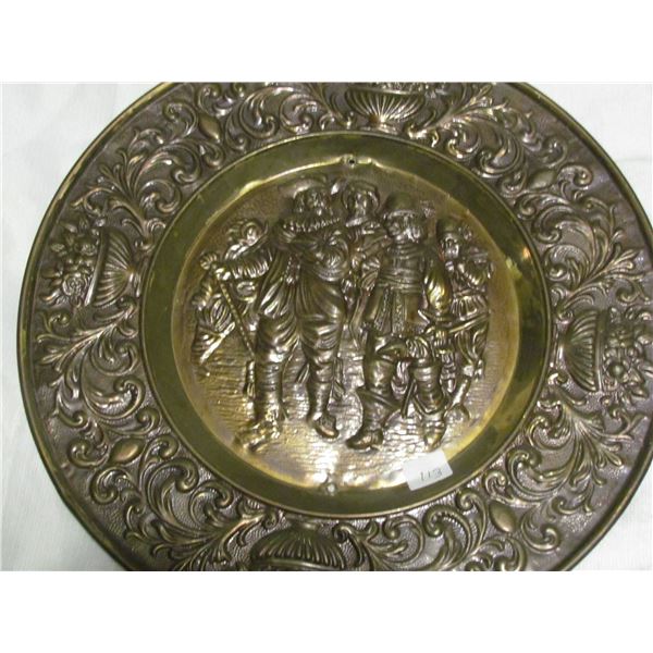 Round Brass Plate - Musketeers