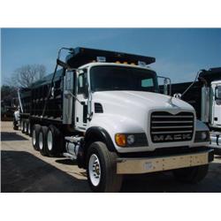 2005 MACK CV713 GRANITE TRI-AXLE DUMP