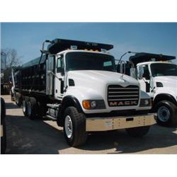 2005 MACK CV713 GRANITE T/A DUMP