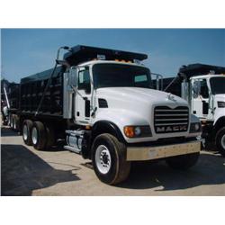 2005 MACK CV713 GRANITE T/A DUMP