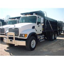 2005 MACK CV713 GRANITE T/A DUMP